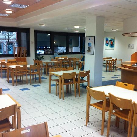 Kyriad Direct Montauban Centre Exterior foto
