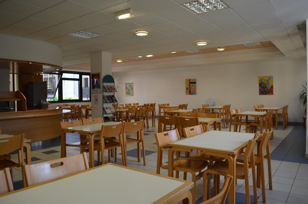Kyriad Direct Montauban Centre Exterior foto